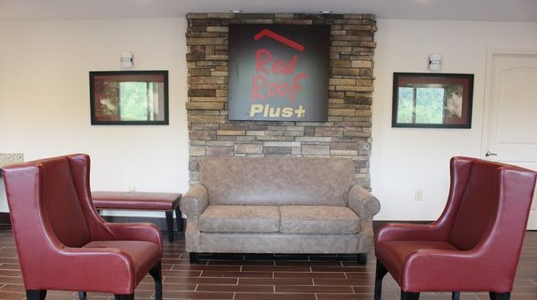 <b>Quality Inn Helen Lobby</b>