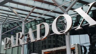 Paradox Hotel Vancouver