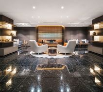 Paradox Hotel Vancouver Lobby