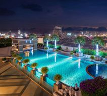 The Berkeley Hotel Pratunam Pool