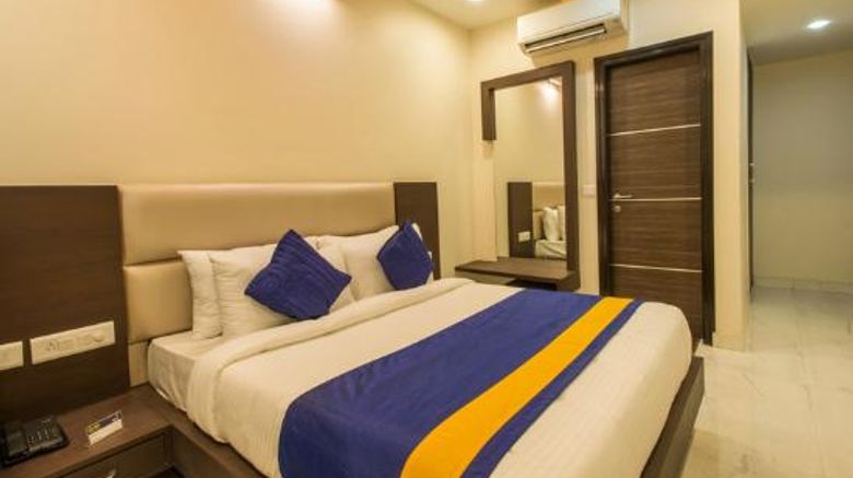 <b>RnB Select Resolute Hotel on Tonk Road Room</b>