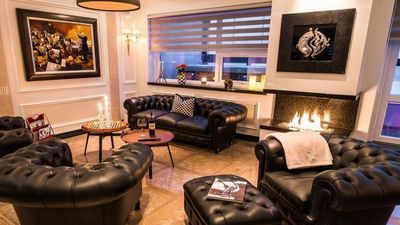 Diamond Suites Luxury Boutique Hotel
