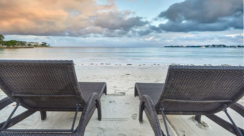 <b>Hideaway at Royalton Negril, Adults Only Beach</b> <b>Hideaway at Royalton Negril, Adults Only Beach</b>