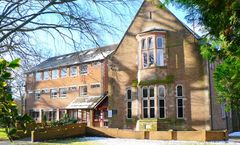 Hedley Lodge