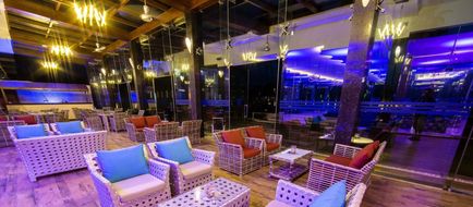 Club Waskaduwa Beach Resort & Spa Lobby