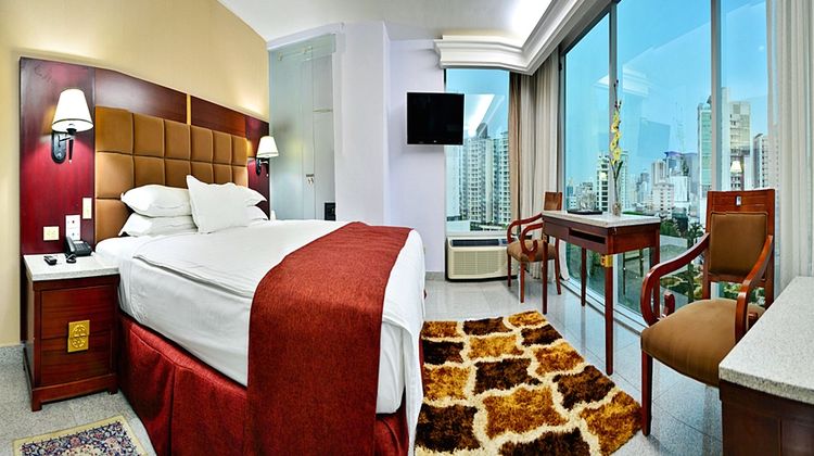 Grand International Hotel Room