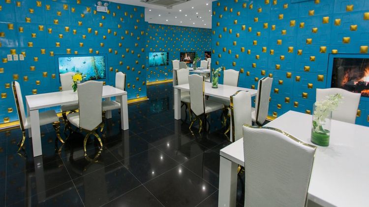 Luks Lofts Hotel Restaurant