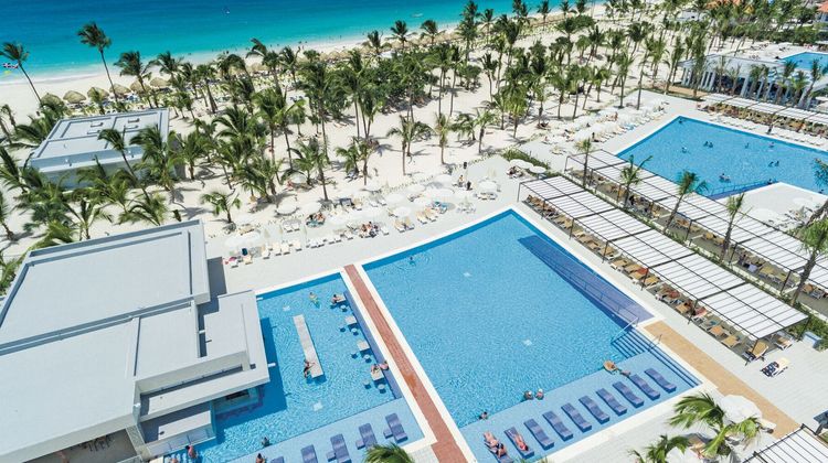 Hotel Riu Republica-Adults Only Pool