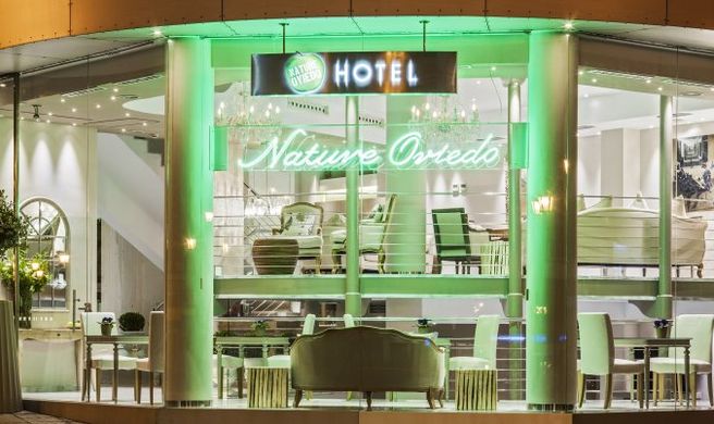 Nature Hotel Oviedo Exterior