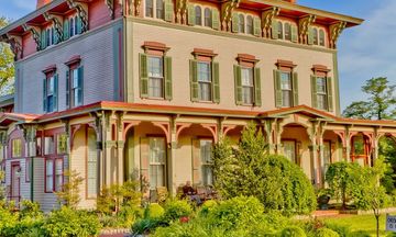 Southern Mansion