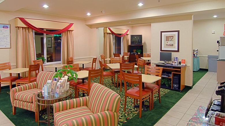 <b>La Quinta Inn & Sts Cntr Point Medford Lobby</b>