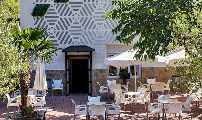 Hotel Marrodan Exterior