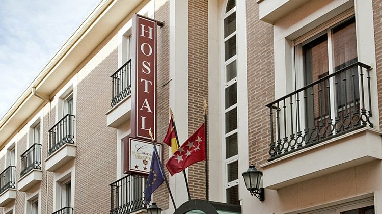Hostal Carlos III Exterior