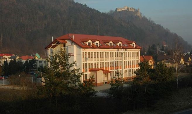 Hotel Podhradie Exterior