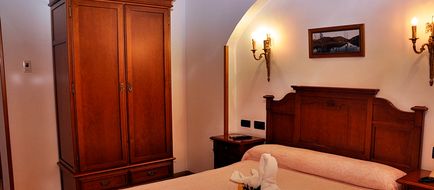 Hotel Alfonso VIII Room