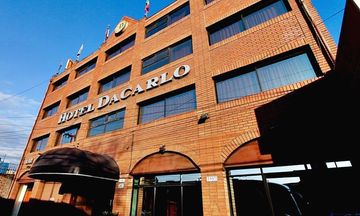 RQ Hotel Dacarlo
