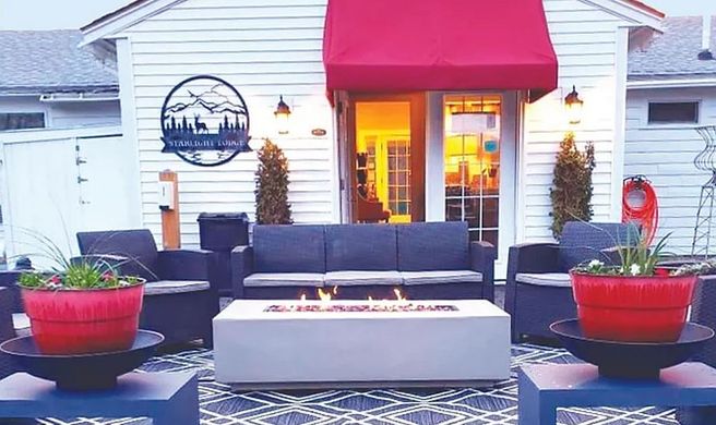 Starlight Lodge Cape Cod Exterior
