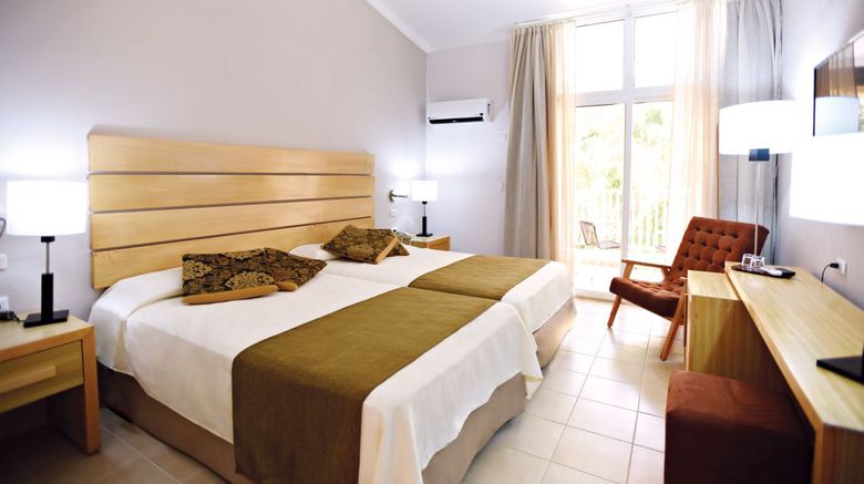 <b>Starfish Las Palmas Room</b>
