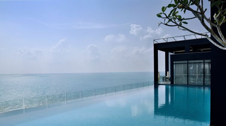 NH Collection Colombo Pool