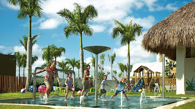 <b>Dreams Onyx Resort & Spa Recreation</b> <b>Dreams Onyx Resort & Spa Recreation</b>