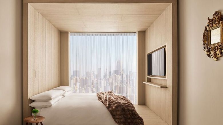 <b>PUBLIC New York Room</b>