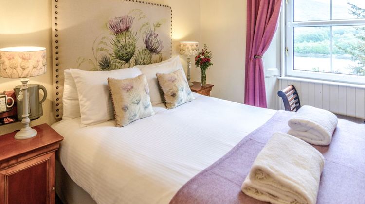Loch Leven Hotel Room