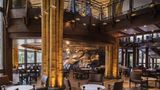 <b>Disney Explorers Lodge Restaurant</b>