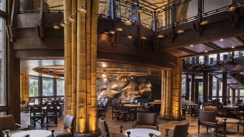 <b>Disney Explorers Lodge Restaurant</b> <b>Disney Explorers Lodge Restaurant</b>