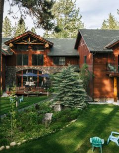 Black Bear Inn B & B