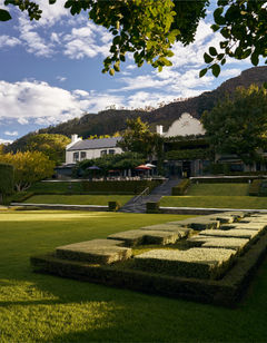 Leeu Estates