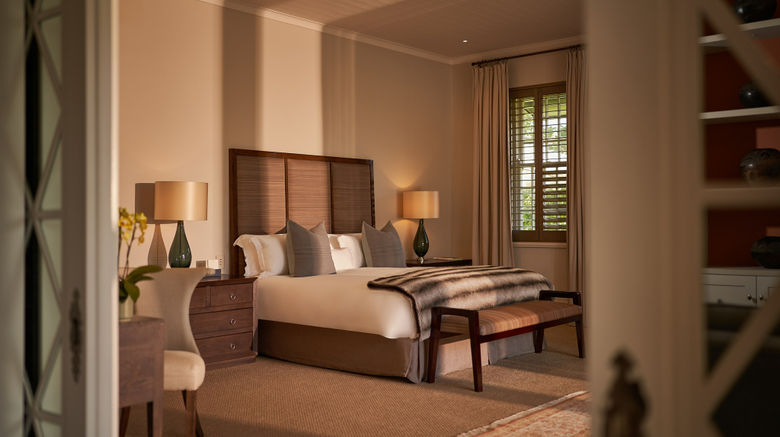 <b>Leeu Estates Room</b>
