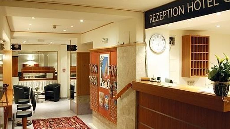 <b>Hotel Carina Lobby</b>