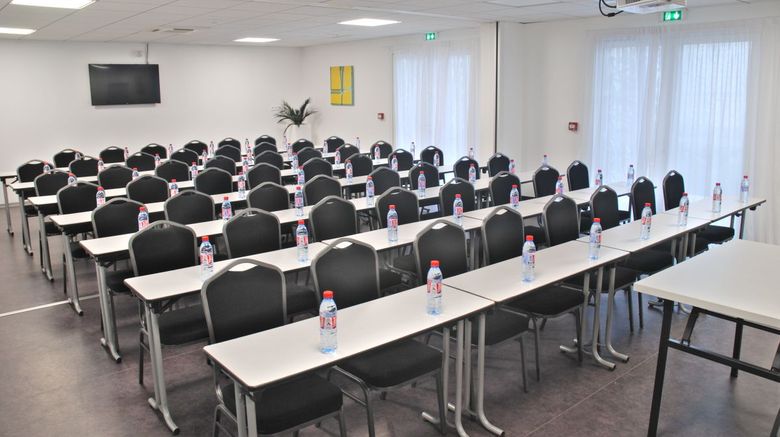<b>Odalys Appart'hotel Nakara Meeting</b> <b>Odalys Appart'hotel Nakara Meeting</b>