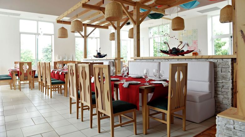 <b>Sanctuary at Grand Memories Santa Maria Restaurant</b> <b>Sanctuary at Grand Memories Santa Maria Restaurant</b>