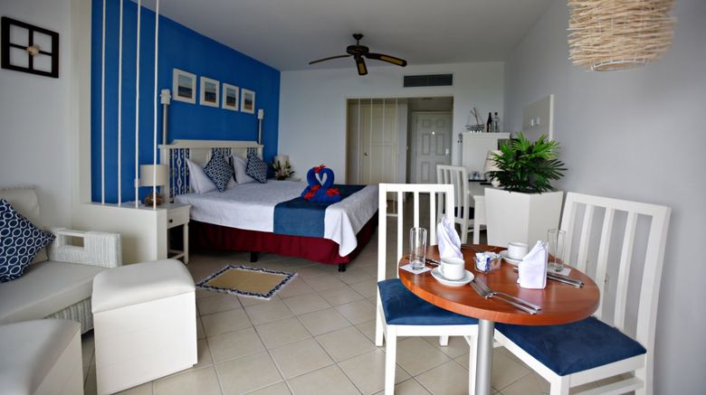 <b>Sanctuary at Grand Memories Santa Maria Room</b> <b>Sanctuary at Grand Memories Santa Maria Room</b>