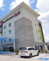 Holiday Inn Exp Pasadena Houston SE