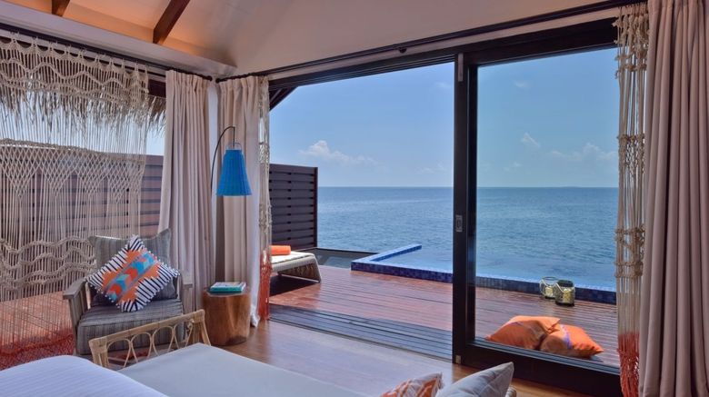 <b>Grand Park Kodhipparu Room</b>