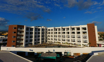 Medano Hotel & Suites