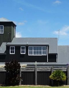 Southpacific Motel & Conference Centre