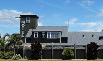 Southpacific Motel & Conference Centre