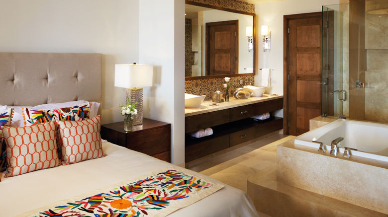<b>Grand Solmar Pacific Dunes Resort Room</b> <b>Grand Solmar Pacific Dunes Resort Room</b>