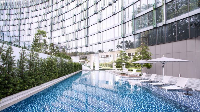<b>Mercure Singapore on Stevens Pool</b> <b>Mercure Singapore on Stevens Pool</b>