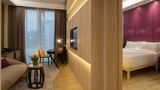 Mercure Singapore on Stevens Suite