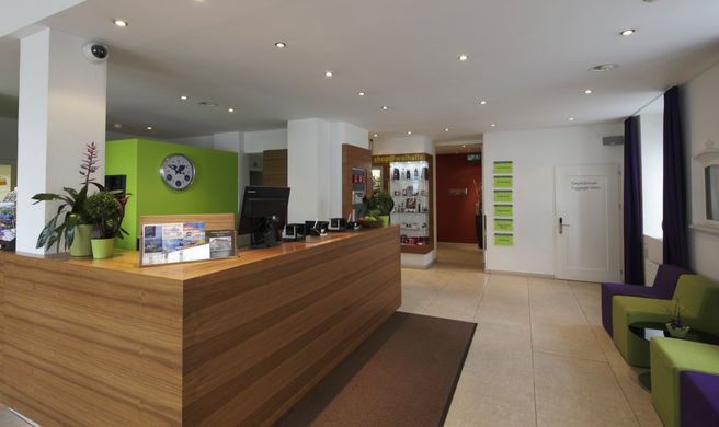 Walhalla Guest House Lobby