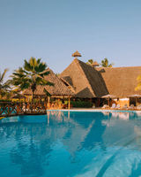 White Paradise Resort