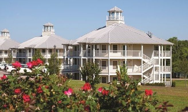 Holiday Inn Club Vacations Piney Shores Exterior