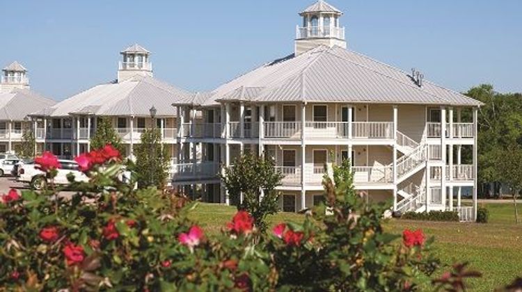 Holiday Inn Club Vacations Piney Shores Exterior