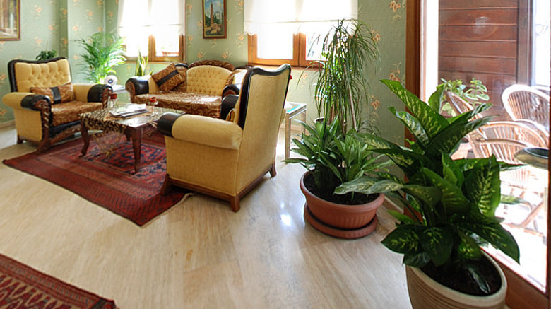<b>Artefes Hotel Lobby</b>