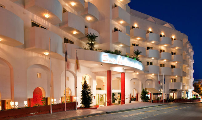 San Antonio Hotel & Spa Exterior