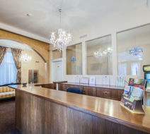 Residence Central Annapolis Lobby